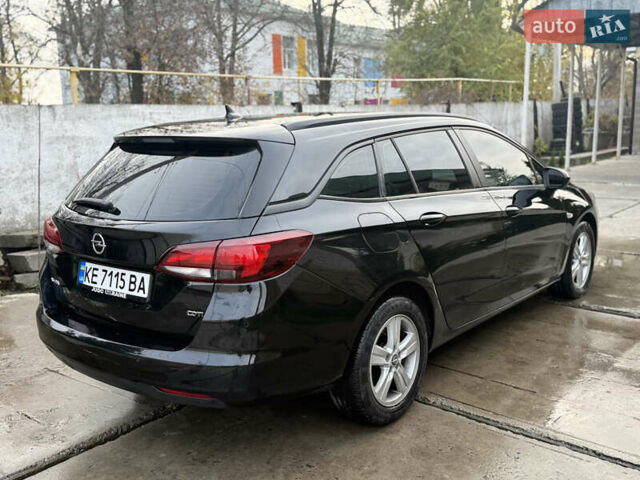 Черный Опель Астра, объемом двигателя 1.6 л и пробегом 173 тыс. км за 12000 $, фото 3 на Automoto.ua