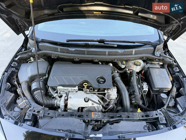 Черный Опель Астра, объемом двигателя 1.6 л и пробегом 173 тыс. км за 12000 $, фото 37 на Automoto.ua