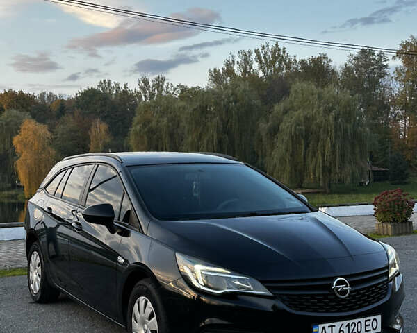 Черный Опель Астра, объемом двигателя 1.6 л и пробегом 263 тыс. км за 10999 $, фото 1 на Automoto.ua