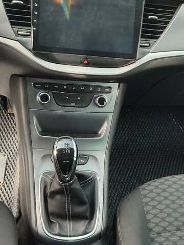 Чорний Опель Астра, об'ємом двигуна 1.6 л та пробігом 162 тис. км за 11500 $, фото 6 на Automoto.ua