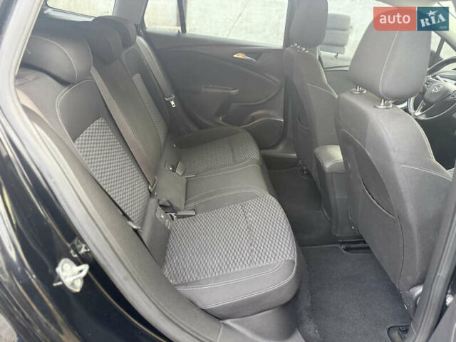 Черный Опель Астра, объемом двигателя 1.6 л и пробегом 173 тыс. км за 12000 $, фото 16 на Automoto.ua