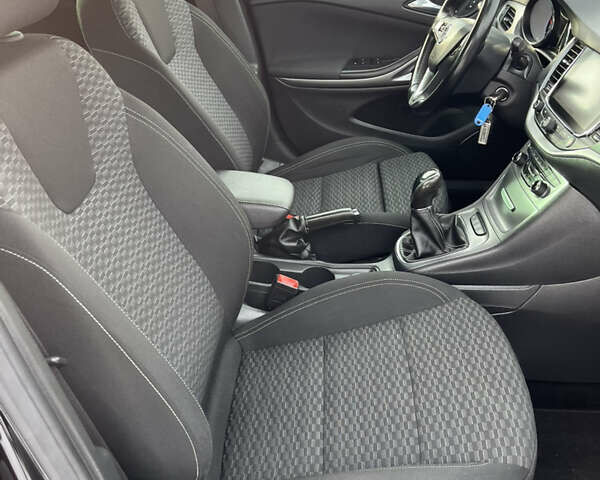 Чорний Опель Астра, об'ємом двигуна 1.6 л та пробігом 186 тис. км за 10700 $, фото 26 на Automoto.ua