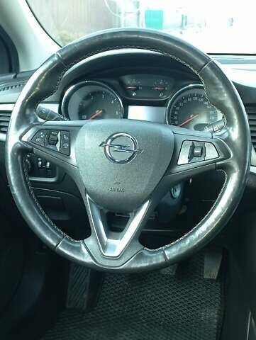 Черный Опель Астра, объемом двигателя 1.6 л и пробегом 178 тыс. км за 10500 $, фото 10 на Automoto.ua