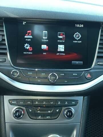 Черный Опель Астра, объемом двигателя 1.6 л и пробегом 178 тыс. км за 10500 $, фото 13 на Automoto.ua