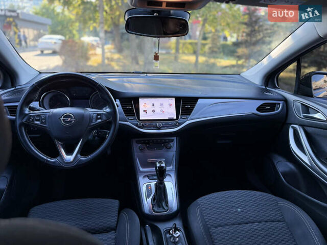 Черный Опель Астра, объемом двигателя 1.6 л и пробегом 173 тыс. км за 12000 $, фото 33 на Automoto.ua