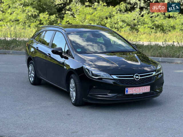 Чорний Опель Астра, об'ємом двигуна 1.6 л та пробігом 212 тис. км за 9400 $, фото 6 на Automoto.ua