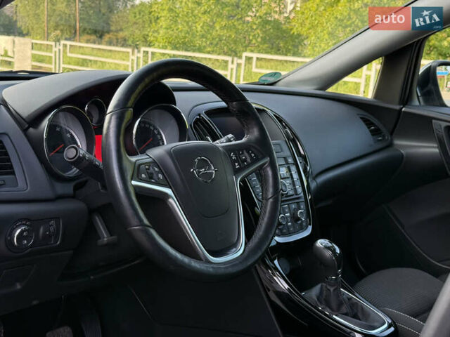 Черный Опель Астра, объемом двигателя 1.6 л и пробегом 225 тыс. км за 9800 $, фото 19 на Automoto.ua