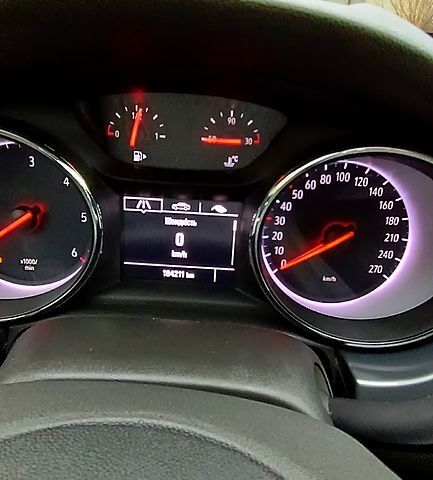 Чорний Опель Астра, об'ємом двигуна 1.6 л та пробігом 185 тис. км за 13000 $, фото 1 на Automoto.ua
