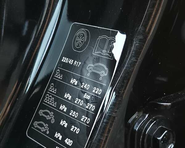 Черный Опель Астра, объемом двигателя 1.6 л и пробегом 194 тыс. км за 13500 $, фото 61 на Automoto.ua