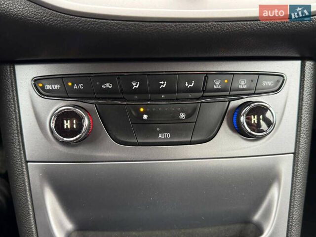 Чорний Опель Астра, об'ємом двигуна 1.6 л та пробігом 196 тис. км за 10999 $, фото 47 на Automoto.ua