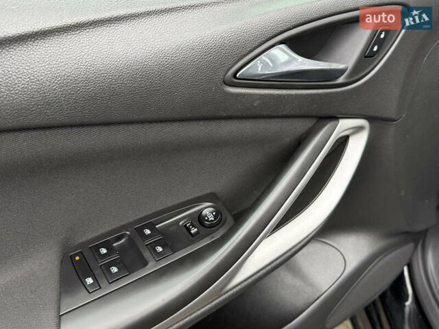 Чорний Опель Астра, об'ємом двигуна 1.6 л та пробігом 196 тис. км за 10999 $, фото 42 на Automoto.ua