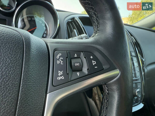 Черный Опель Астра, объемом двигателя 1.6 л и пробегом 225 тыс. км за 9800 $, фото 22 на Automoto.ua