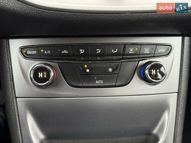 Чорний Опель Астра, об'ємом двигуна 1.6 л та пробігом 196 тис. км за 10999 $, фото 47 на Automoto.ua