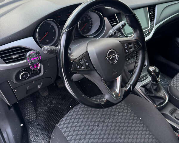 Чорний Опель Астра, об'ємом двигуна 1.6 л та пробігом 142 тис. км за 11300 $, фото 12 на Automoto.ua