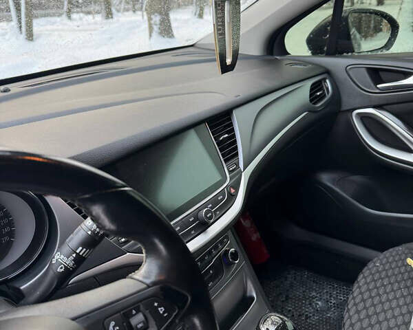 Чорний Опель Астра, об'ємом двигуна 1.6 л та пробігом 142 тис. км за 11300 $, фото 15 на Automoto.ua