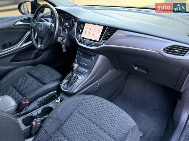 Черный Опель Астра, объемом двигателя 1.6 л и пробегом 173 тыс. км за 12000 $, фото 35 на Automoto.ua