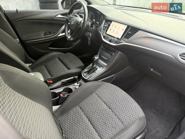 Черный Опель Астра, объемом двигателя 1.6 л и пробегом 173 тыс. км за 12000 $, фото 17 на Automoto.ua