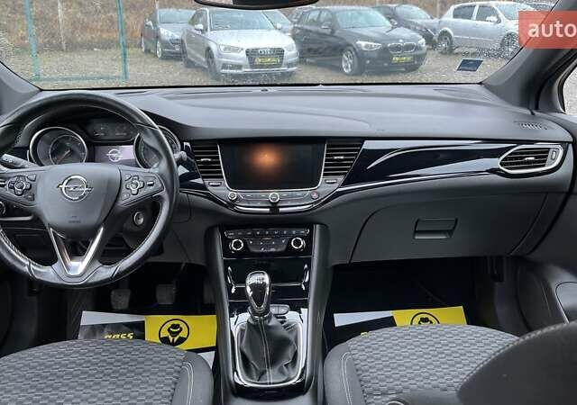 Черный Опель Астра, объемом двигателя 1.6 л и пробегом 199 тыс. км за 11700 $, фото 20 на Automoto.ua