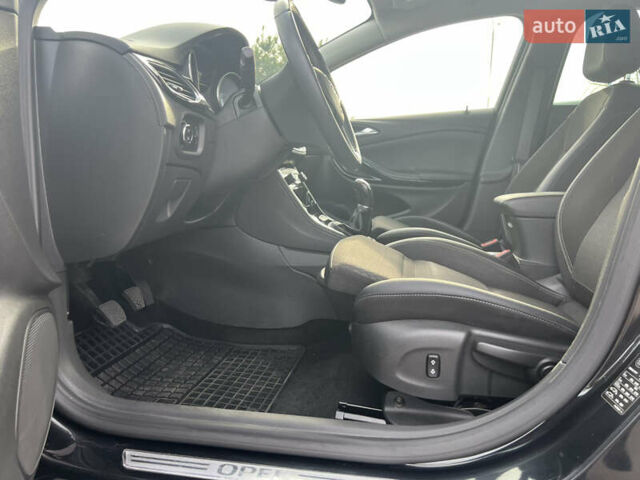 Черный Опель Астра, объемом двигателя 1.6 л и пробегом 224 тыс. км за 12000 $, фото 39 на Automoto.ua