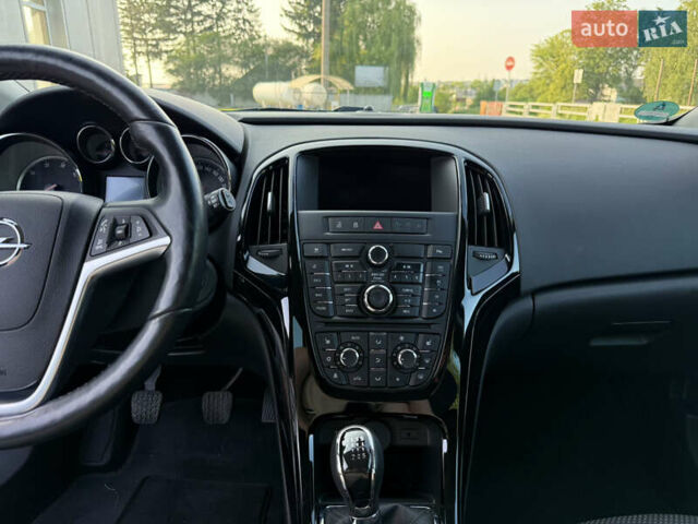 Черный Опель Астра, объемом двигателя 1.6 л и пробегом 225 тыс. км за 9800 $, фото 26 на Automoto.ua