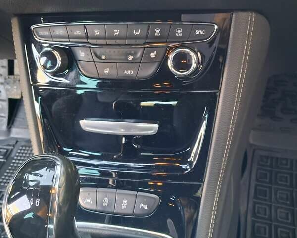 Черный Опель Астра, объемом двигателя 1.6 л и пробегом 238 тыс. км за 11350 $, фото 10 на Automoto.ua