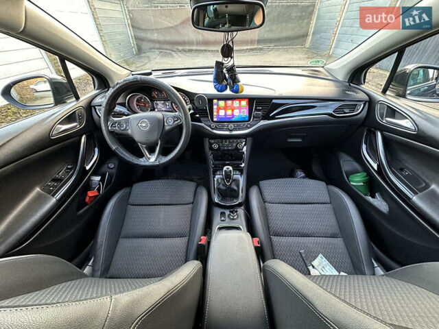 Черный Опель Астра, объемом двигателя 1.6 л и пробегом 142 тыс. км за 12000 $, фото 12 на Automoto.ua