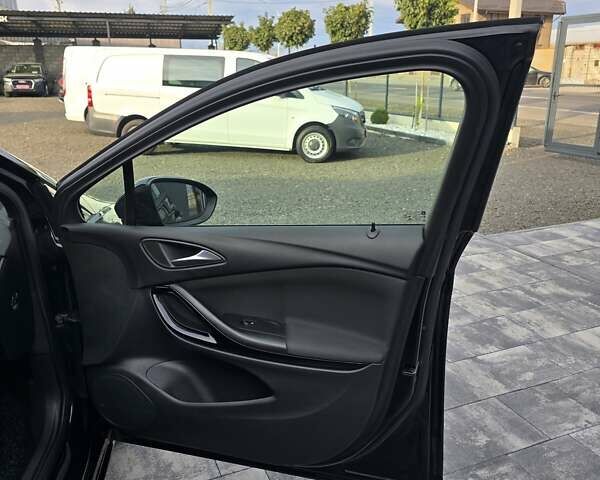 Черный Опель Астра, объемом двигателя 1.6 л и пробегом 203 тыс. км за 10650 $, фото 19 на Automoto.ua