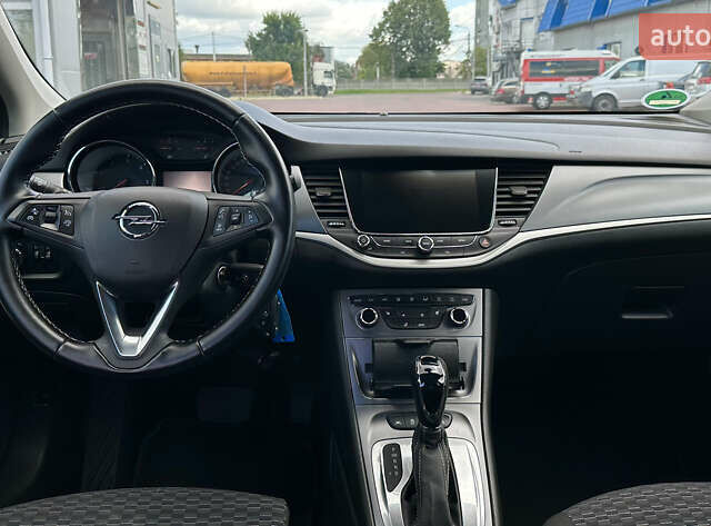 Черный Опель Астра, объемом двигателя 1.6 л и пробегом 186 тыс. км за 11200 $, фото 10 на Automoto.ua