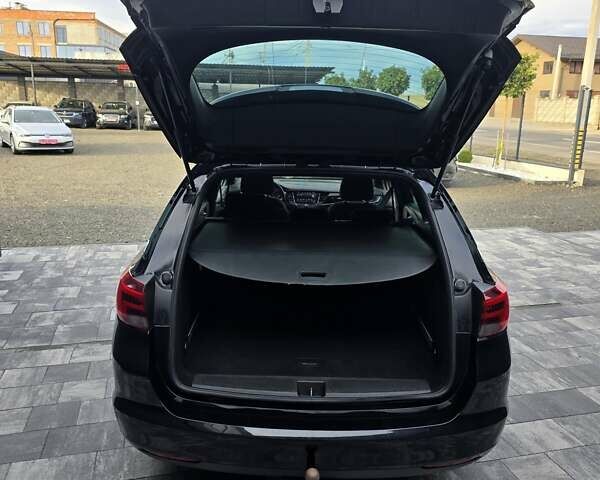 Черный Опель Астра, объемом двигателя 1.6 л и пробегом 203 тыс. км за 10650 $, фото 15 на Automoto.ua