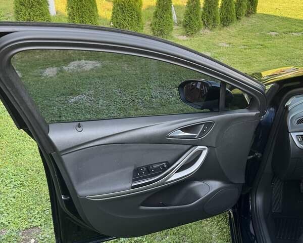 Черный Опель Астра, объемом двигателя 1.6 л и пробегом 189 тыс. км за 11000 $, фото 8 на Automoto.ua