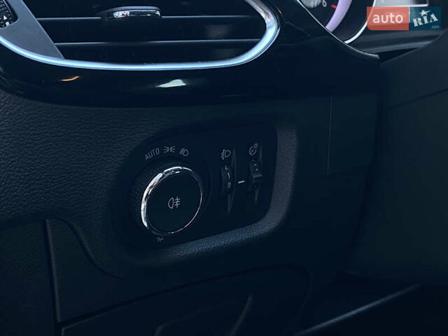 Черный Опель Астра, объемом двигателя 1.5 л и пробегом 170 тыс. км за 13600 $, фото 43 на Automoto.ua