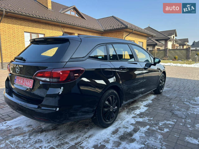 Черный Опель Астра, объемом двигателя 1.5 л и пробегом 118 тыс. км за 12200 $, фото 7 на Automoto.ua