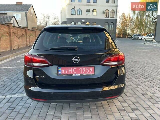 Черный Опель Астра, объемом двигателя 1.5 л и пробегом 135 тыс. км за 12600 $, фото 8 на Automoto.ua
