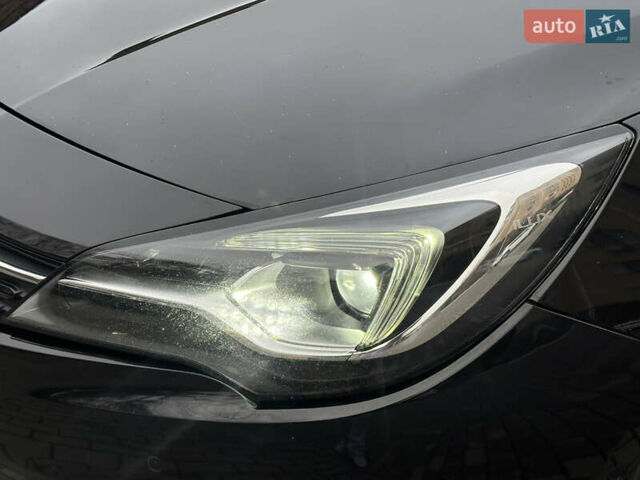 Черный Опель Астра, объемом двигателя 1.5 л и пробегом 260 тыс. км за 12800 $, фото 36 на Automoto.ua