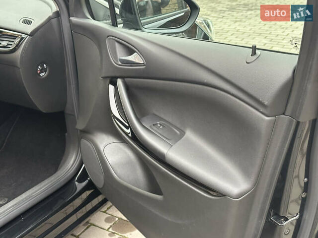 Черный Опель Астра, объемом двигателя 1.5 л и пробегом 260 тыс. км за 12800 $, фото 29 на Automoto.ua