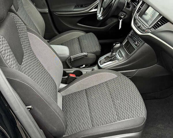 Черный Опель Астра, объемом двигателя 1.5 л и пробегом 141 тыс. км за 14700 $, фото 13 на Automoto.ua