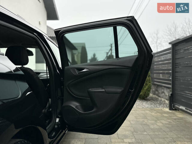 Чорний Опель Астра, об'ємом двигуна 1.5 л та пробігом 103 тис. км за 14499 $, фото 60 на Automoto.ua