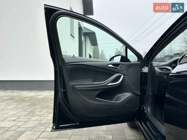 Чорний Опель Астра, об'ємом двигуна 1.5 л та пробігом 103 тис. км за 14499 $, фото 32 на Automoto.ua