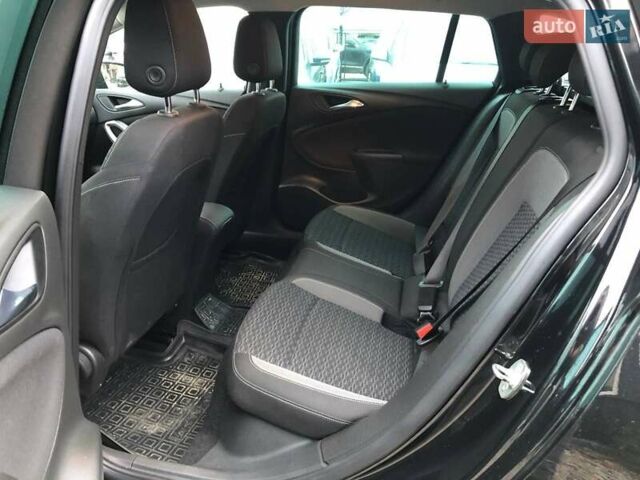 Черный Опель Астра, объемом двигателя 1.5 л и пробегом 172 тыс. км за 11499 $, фото 17 на Automoto.ua