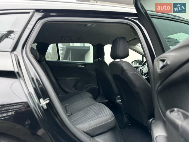 Чорний Опель Астра, об'ємом двигуна 1.5 л та пробігом 103 тис. км за 14499 $, фото 62 на Automoto.ua