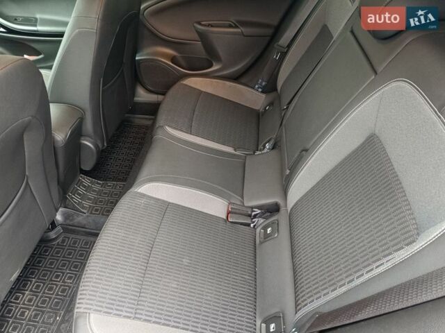 Черный Опель Астра, объемом двигателя 1.5 л и пробегом 150 тыс. км за 14000 $, фото 12 на Automoto.ua