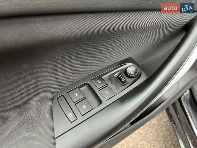 Черный Опель Астра, объемом двигателя 1.5 л и пробегом 134 тыс. км за 14490 $, фото 15 на Automoto.ua