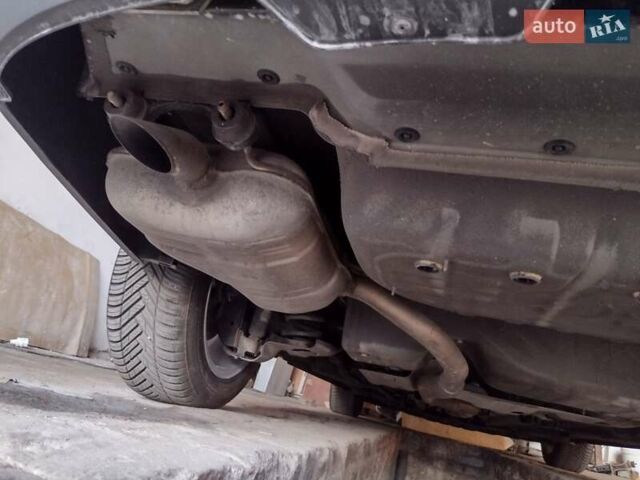 Черный Опель Астра, объемом двигателя 1.5 л и пробегом 120 тыс. км за 13500 $, фото 49 на Automoto.ua