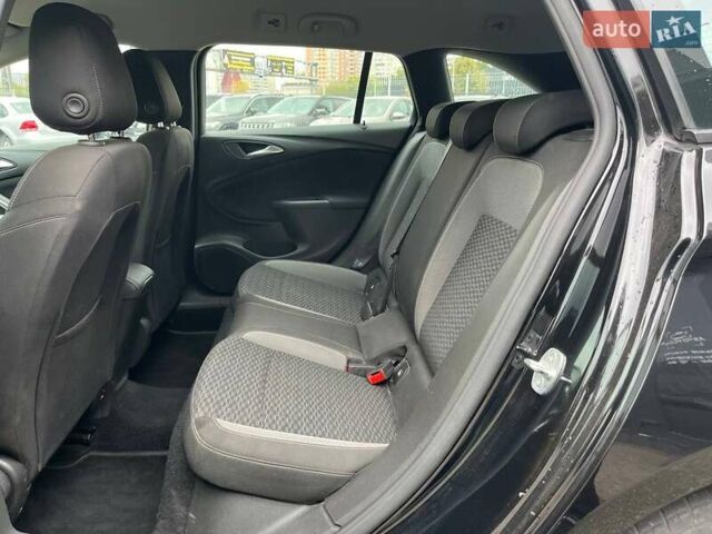 Черный Опель Астра, объемом двигателя 1.5 л и пробегом 134 тыс. км за 14490 $, фото 9 на Automoto.ua