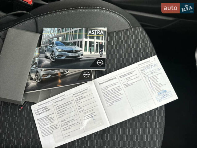 Черный Опель Астра, объемом двигателя 1.5 л и пробегом 125 тыс. км за 13700 $, фото 33 на Automoto.ua