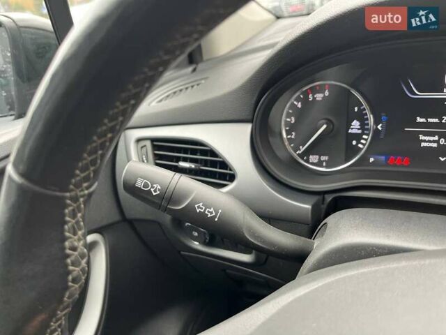 Черный Опель Астра, объемом двигателя 1.5 л и пробегом 134 тыс. км за 14490 $, фото 17 на Automoto.ua