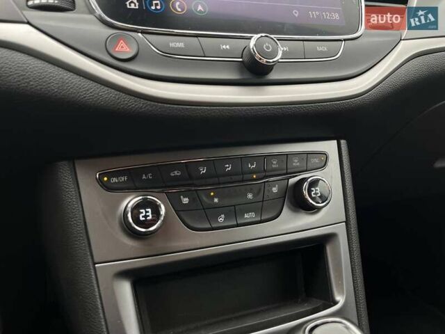 Черный Опель Астра, объемом двигателя 1.5 л и пробегом 134 тыс. км за 14490 $, фото 25 на Automoto.ua