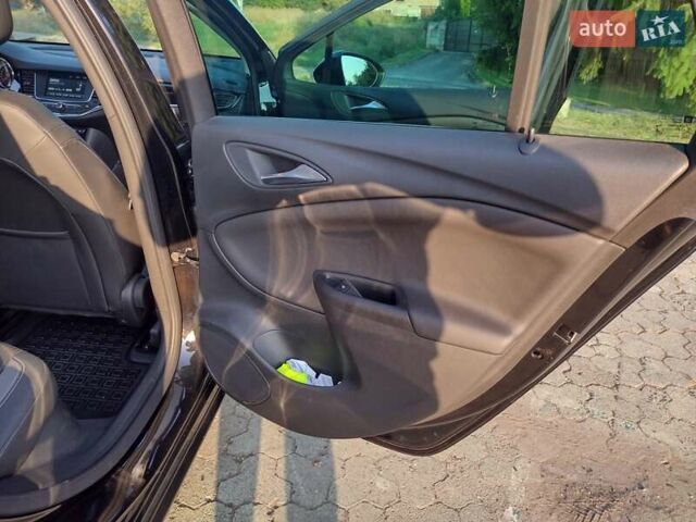 Черный Опель Астра, объемом двигателя 1.5 л и пробегом 120 тыс. км за 13500 $, фото 29 на Automoto.ua