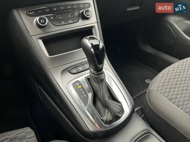 Черный Опель Астра, объемом двигателя 1.5 л и пробегом 134 тыс. км за 14490 $, фото 27 на Automoto.ua