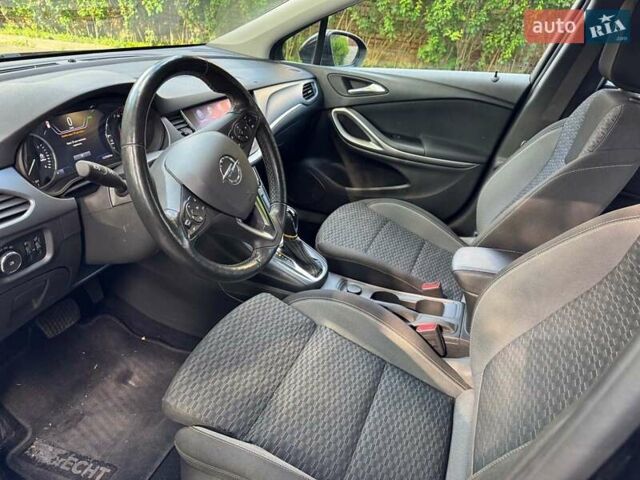 Черный Опель Астра, объемом двигателя 1.5 л и пробегом 135 тыс. км за 14490 $, фото 11 на Automoto.ua